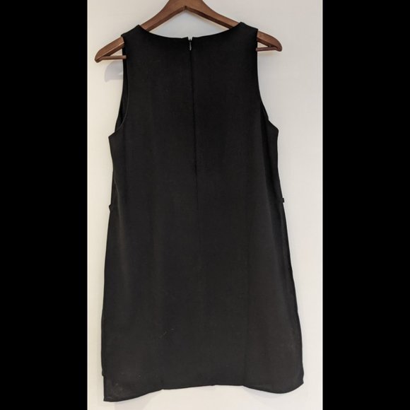 Black V Neck Sleeveless Zipper Paneled Dress Size 8 - Picture 4 of 11